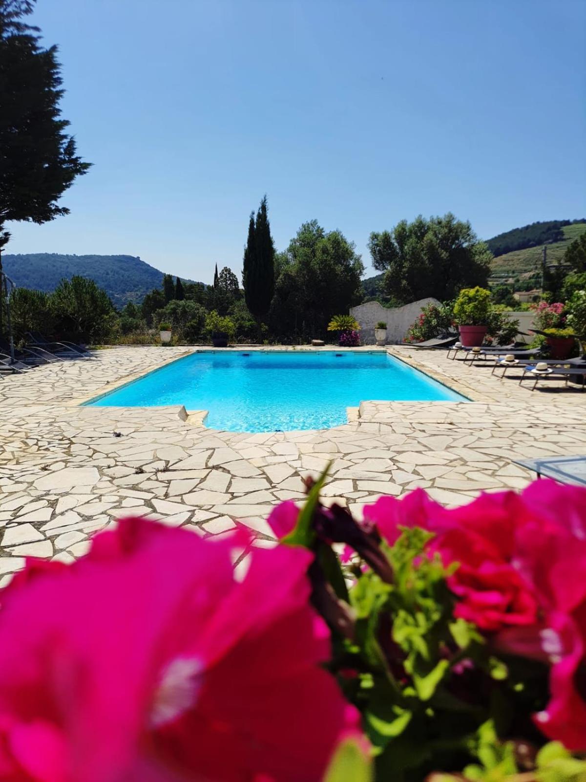 Logement La Belle Provence 勒博塞 外观 照片